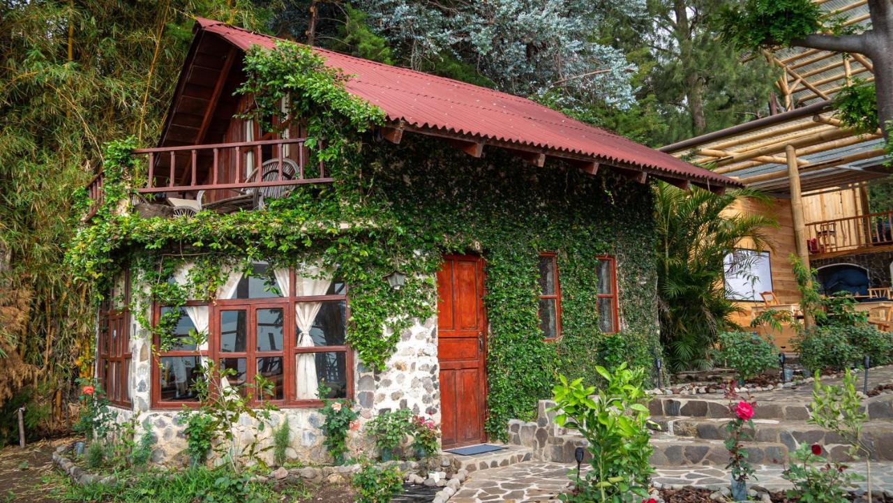 Eden Atitlan Aparthotel San Marcos La Laguna Exteriör bild